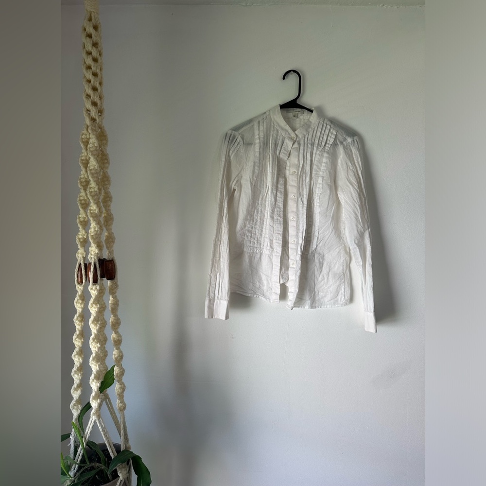 Delicate white all season blouse